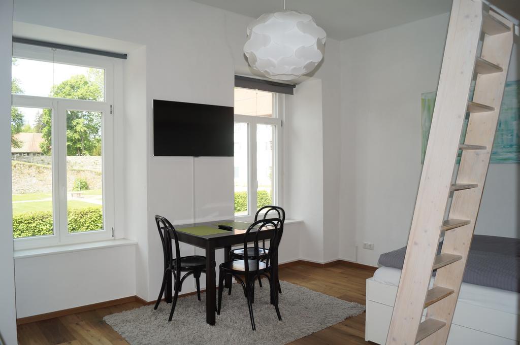 Studio di 28 m² in Appartamento con 1 bagno privato in zona Villingen-Schwenningen Centro Esterno foto